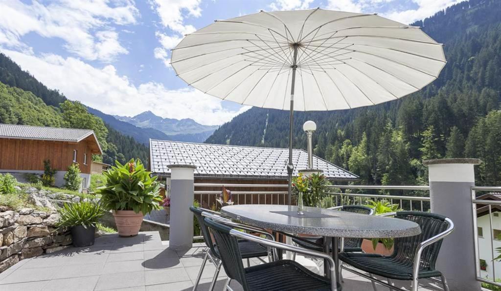 Gaestehaus Fitsch - Ferienwohnung In Silbertal Dış mekan fotoğraf