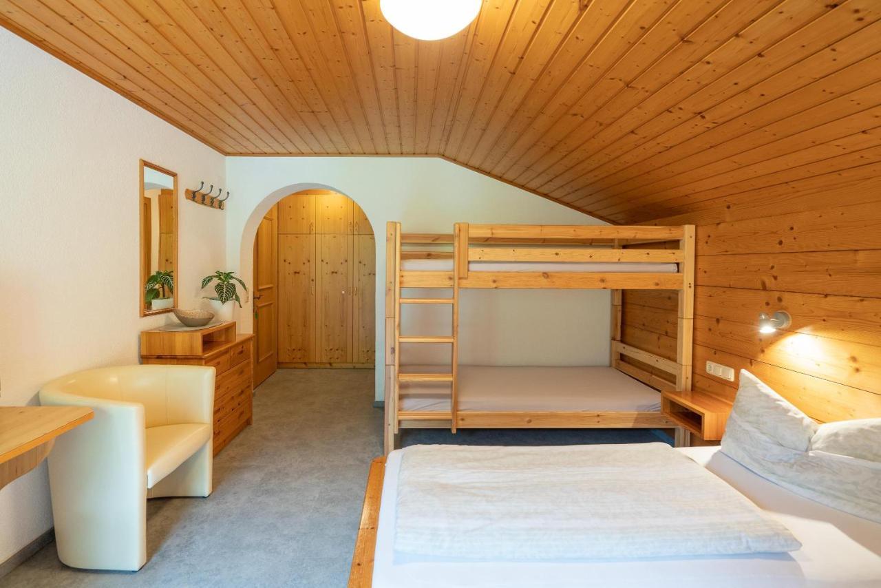 Gaestehaus Fitsch - Ferienwohnung In Silbertal Dış mekan fotoğraf