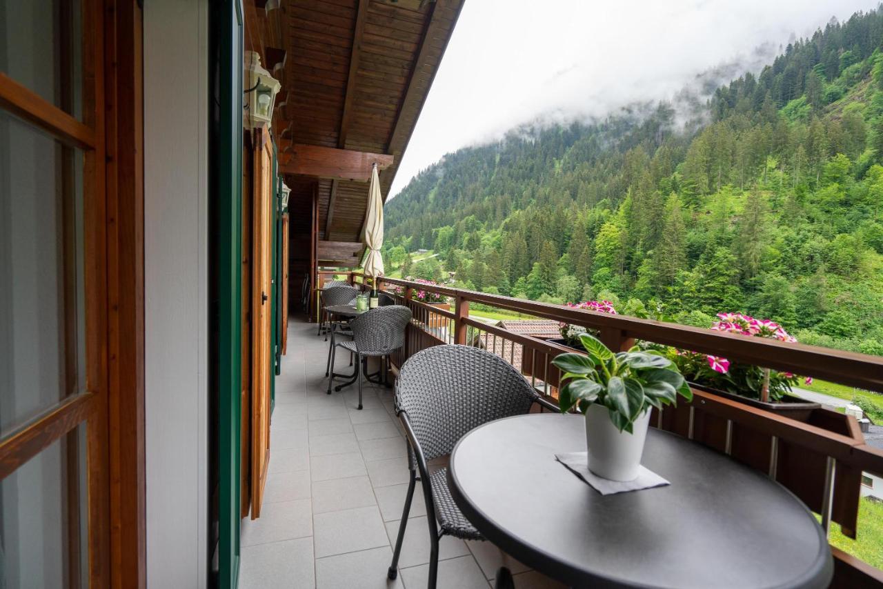 Gaestehaus Fitsch - Ferienwohnung In Silbertal Dış mekan fotoğraf
