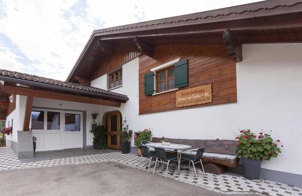 Gaestehaus Fitsch - Ferienwohnung In Silbertal Dış mekan fotoğraf