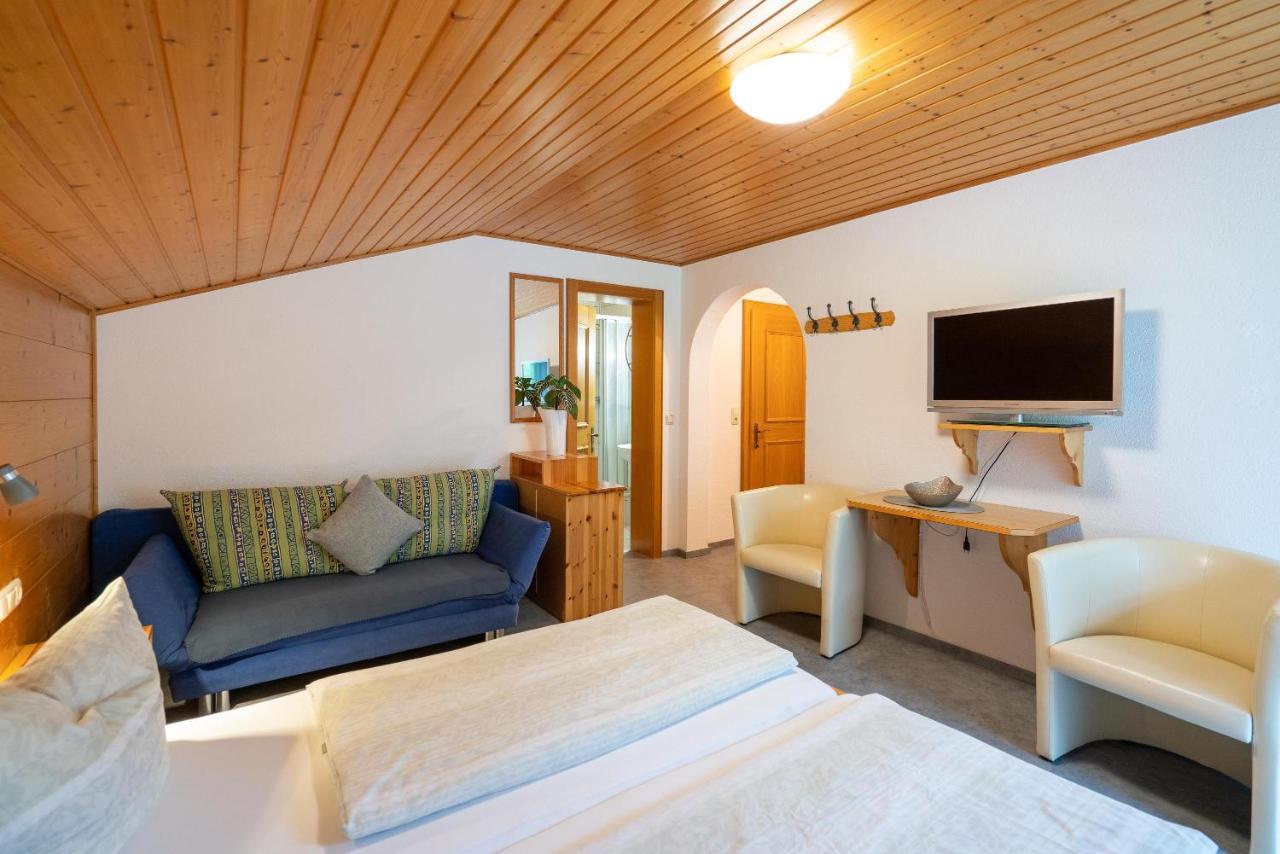 Gaestehaus Fitsch - Ferienwohnung In Silbertal Dış mekan fotoğraf